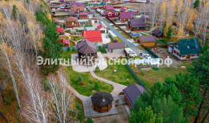Фото 3: Архитектурно интересный дом в СНТ «Июль» в д. Плоское.
