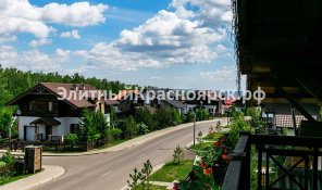 Фото 3: Альпийский коттедж в красноярском Шамони.