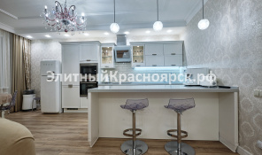 Таунхаус с ремонтом на улице Дивная в поселке Удачный цена 45000000.00 Фото 3.