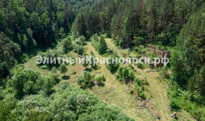 Фото 3: Погружение в дикую красоту: участок в тайге.