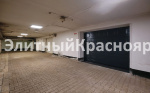 Фото 4: Просторный подземный гараж в самом центре города
