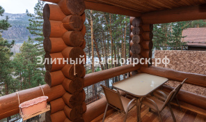 Фото 3: Терем с видом на реку