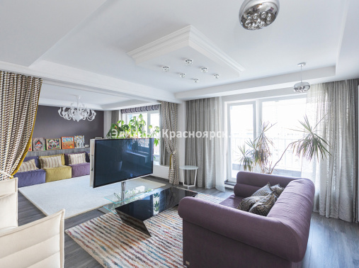 Большая комфортабельная квартира в Лазурном цена 33500000.00