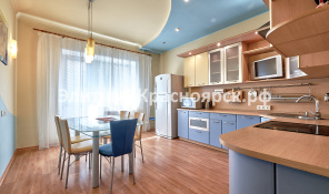 Большая теплая квартира с тремя спальнями на улице Елены Стасовой цена 11500000.00 Фото 2.
