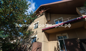Фото 2: Коттедж возле монастыря в Удачном