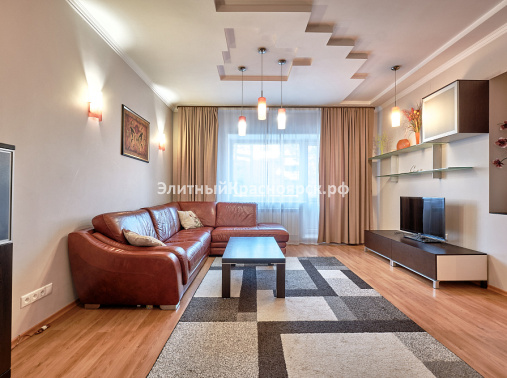 Большая теплая квартира с тремя спальнями на улице Елены Стасовой цена 11500000.00