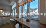 Большая и светлая квартира в Удачном для комфортного проживания большой семьей цена 36000000.00 Фото 5.