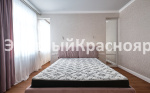 Большая и светлая квартира в Удачном для комфортного проживания большой семьей цена 36000000.00 Фото 10.