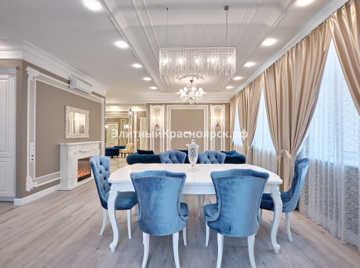 Квартира в инкомовском поселке с тремя спальнями цена 45000000.00