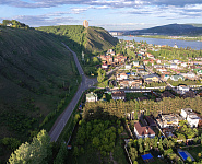 Участок в Удачном, в классном месте.