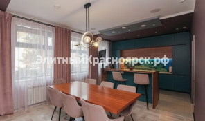 Фото 2: Городская вилла с видом на Енисей