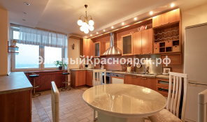 Фото 3: Аренда 3-комнатной просторной квартиры на Дубровинского 
